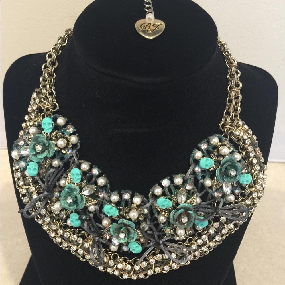 Betsy Johnson patina statements necklace